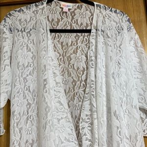 EUC Lularoe small Shirley